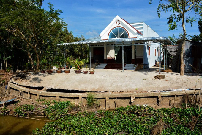 Cà Mau triển khai phương án ứng phó sạt lở, sụt lún đất theo phương châm “04 tại chỗ”