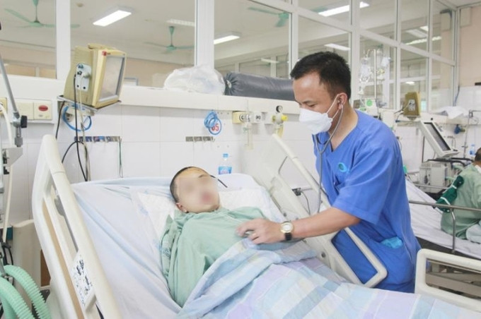 Quảng Ninh cứu sống bé trai 13 tuổi bị xuất huyết não