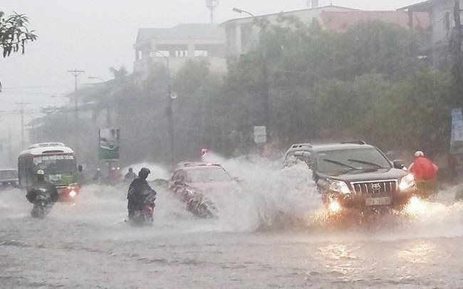 Dự báo thời tiết ngày 24/5: Mưa dông ở các khu vực quận/huyện nội thành Hà Nội