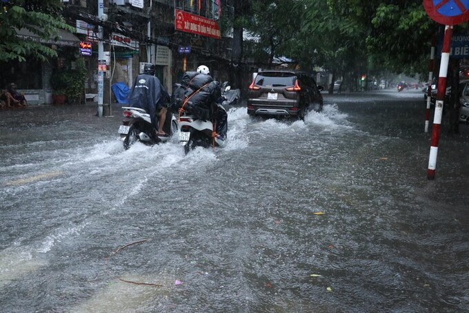 Dự báo thời tiết ngày 26/5: Bắc Bộ có mưa rào và dông