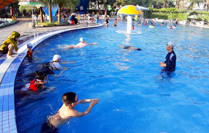Quảng Ninh tăng cường phòng chống đuối nước cho trẻ trong dịp hè