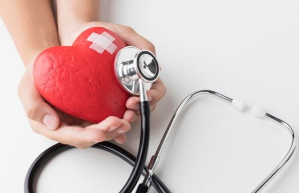 Những người chưa kết hôn có nguy cơ tử vong liên quan đến suy tim cao hơn