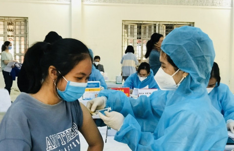Thanh Hóa tiếp tục đẩy mạnh tiêm vaccine phòng COVID-19