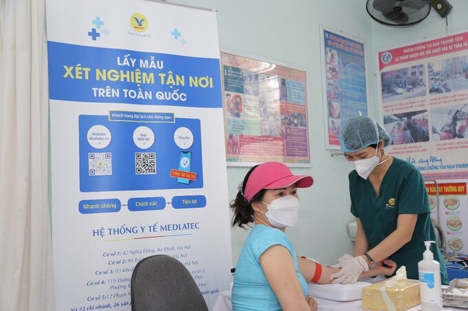 MEDLATEC đồng hành cùng chương trình khám tư vấn và phát thuốc miễn phí hậu COVID-19 cho người dân Thủ đô