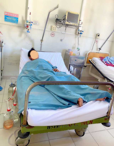 Khánh Hòa cấp cứu thành công bệnh nhân bị vật sắc nhọn đâm xuyên ngực, thấu tim