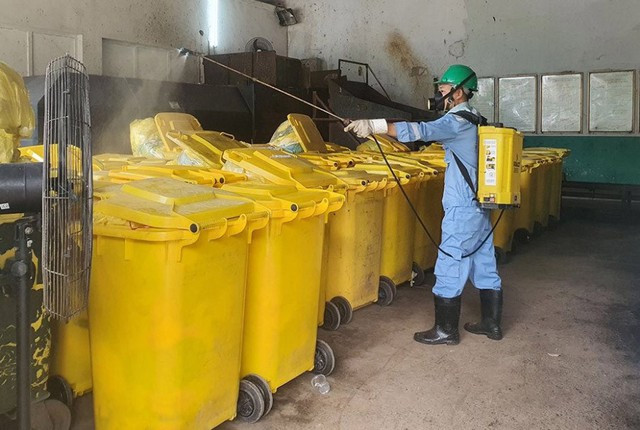 Đẩy mạnh thực hiện đôn đốc, kiểm tra, thanh tra việc xử lý chất thải y tế