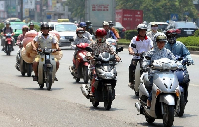 Dự báo thời tiết ngày 12/6: Bắc Bộ ngày nắng nóng noi bức, có mưa rải rác vài nơi