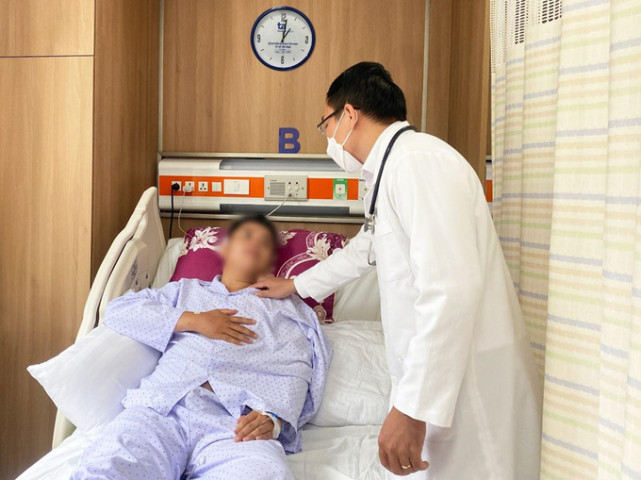 TP. HCM: Liên tục uống nước ngọt giải khát, nam thanh niên 27 tuổi rơi vào hôn mê