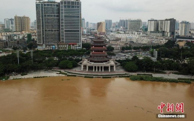 Trung Quốc: Lũ trên hơn 50 con sông ở hai tỉnh Khúc Tiến và Quảng Tây