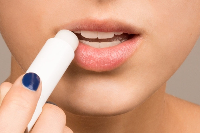 Tác dụng phụ của son dưỡng môi và cách lựa chọn phù hợp