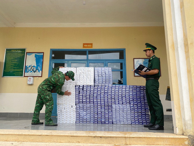 Kiên Giang phát hiện và thu giữ 8.000 gói thuốc lá điếu nhập lậu