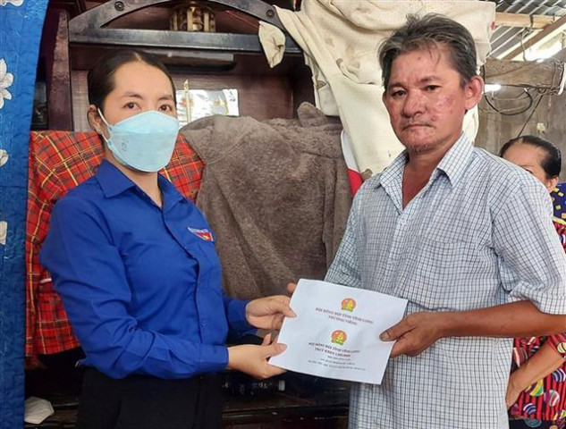 Vĩnh Long truy tặng giấy khen "Đội viên dũng cảm" cho học sinh tử nạn vì cứu bạn đuối nước