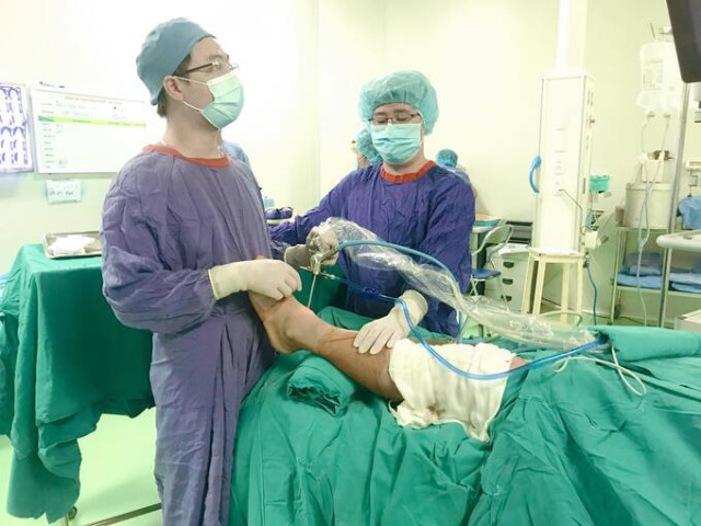 Chẩn đoán, điều trị chấn thương khớp cổ chân