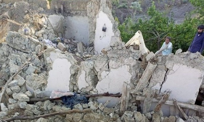 Iran: Ít nhất 3 người tử vong trong trận động đất mạnh