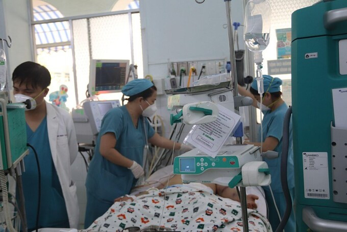 Hỗ trợ chi thường xuyên cho các đơn vị sự nghiệp y tế công lập thu không đủ chi do tác động của dịch COVID-19