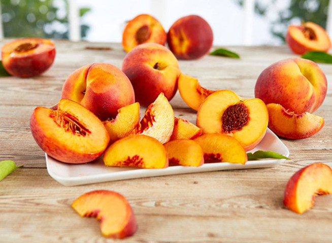 Cách làm mặt nạ dưỡng da với quả đào