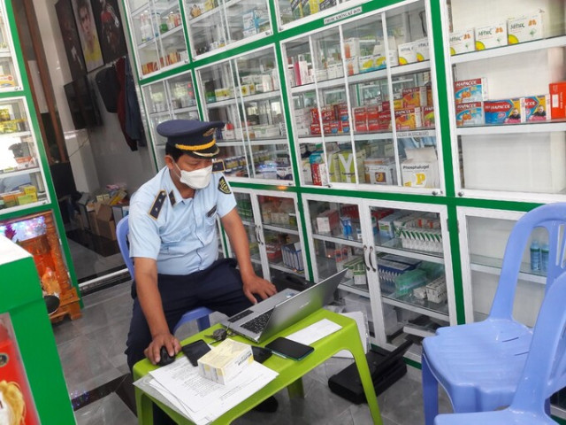 Tiền Giang xử phạt 5 cơ sở kinh doanh thuốc tây không niêm yết công khai chứng chỉ hành nghề dược theo quy định