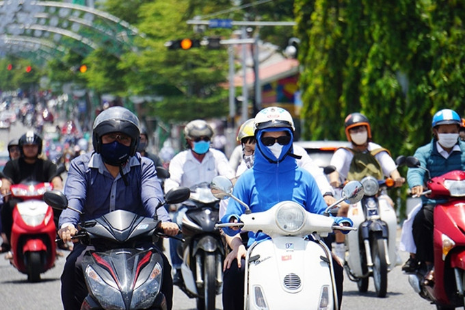Dự báo thời tiết ngày 25/7: Miền Bắc nắng nóng trên 37 độ C