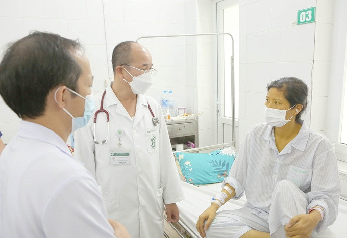 Hà Nội điều trị cho thai phụ mang thai tuần thứ 25 suy gan cấp