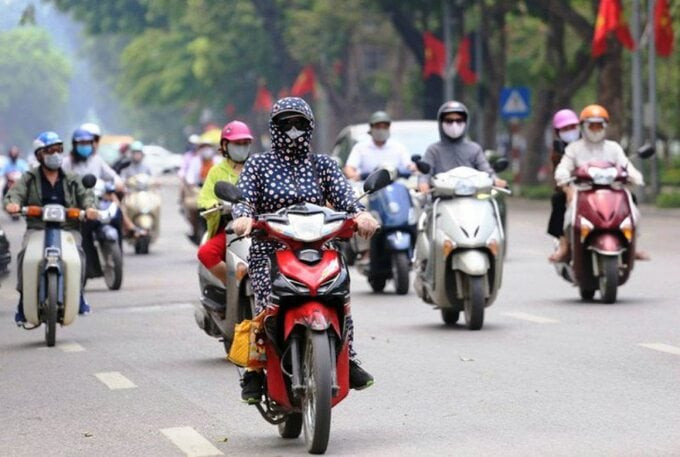 Dự báo thời tiết ngày 27/7: Miền Bắc, miền Trung nắng nóng