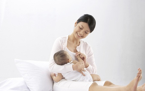 Tuần lễ Thế giới nuôi con bằng sữa mẹ 1/8 - 7/8/2022