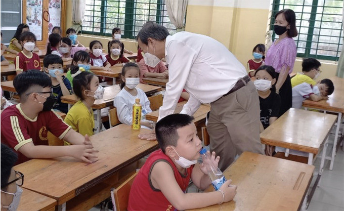 TP. HCM nhắc nhở các quận huyện khẩn trương tổ chức tiêm vaccine phòng COVID-19 cho trẻ em
