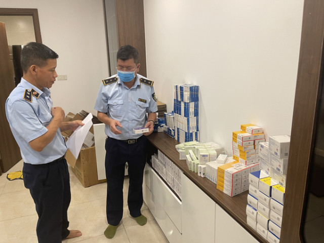 Hà Nội phát hiện kho thuốc tây bất hợp pháp tại căn hộ chung cư cao cấp