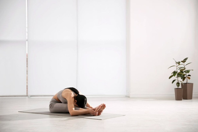 5 bài tập yoga cho cơ bụng săn chắc, giảm mỡ thừa