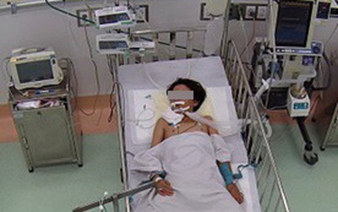 TP. HCM cấp cứu thành công bệnh nhi bị rắn cạp nia cắn khi đang nằm ngủ