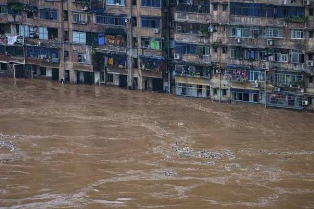 Trung Quốc: Đã có hơn 50 người thiệt mạng và mất tích do lũ quét
