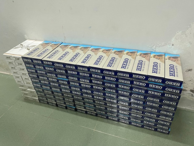 Kiên Giang phát hiện và tạm giữ 1.400 bao thuốc lá điếu nhập lậu