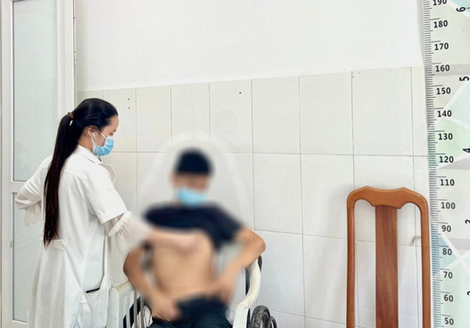 Cao Bằng tiếp nhận bệnh nhân tiểu đường bị biến chứng do tự điều trị bằng thuốc nam
