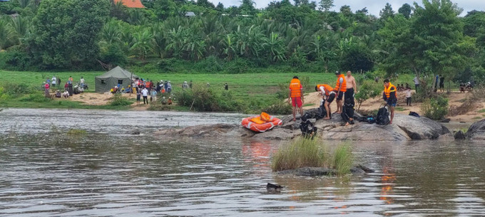 Gia Lai: Một nữ sinh mất tích tại thác Khổng Lồ do nước cuốn trôi