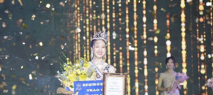 Thí sinh Vũ Phương Thảo đoạt danh hiệu Người đẹp xứ Tuyên năm 2022