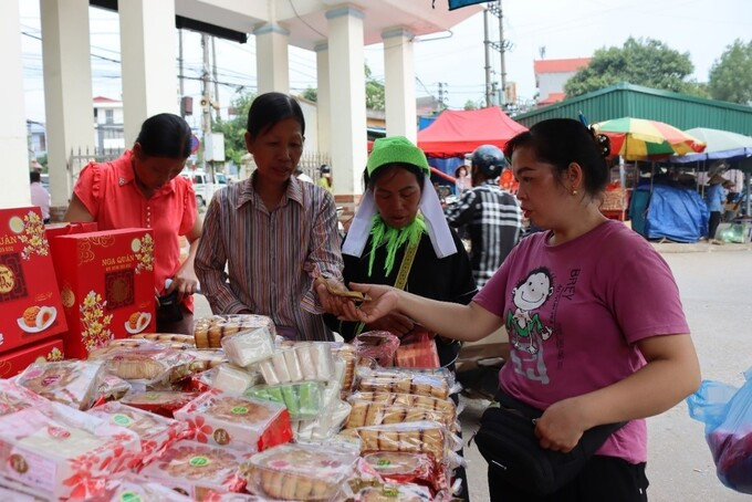 Lạng Sơn kiểm tra, kiểm soát công tác vệ sinh an toàn thực phẩm tại các cơ sở sản xuất bánh Trung thu