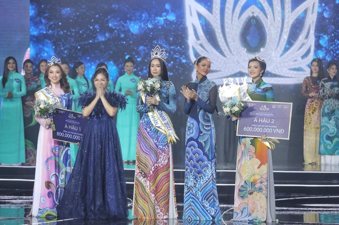Trần Thị Ban Mai giành ngôi vị Hoa hậu Miss Peace Vietnam 2022