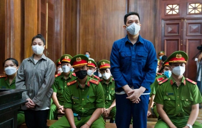 TP. HCM hoàn tất kết luận điều tra bổ sung, đề nghị truy tố "dì ghẻ" và bố đẻ bạo hành bé 8 tuổi đến tử vong