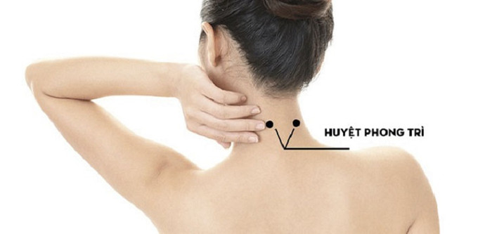 Hướng dẫn bấm huyệt Phong Trì chữa bệnh rối loạn tiền đình