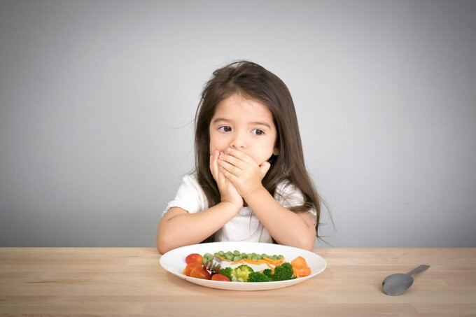 Dấu hiệu nhiễm trùng, nhiễm độc ăn uống ở trẻ em