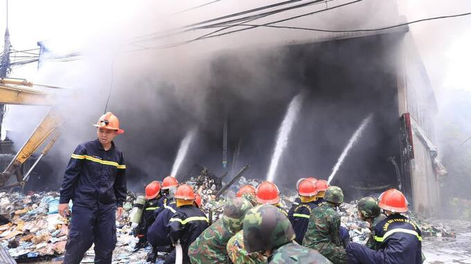 Ngày truyền thống lực lượng cảnh sát Phòng cháy chữa cháy 4/10: Nòng cốt trên tuyến đầu chống "giặc lửa"
