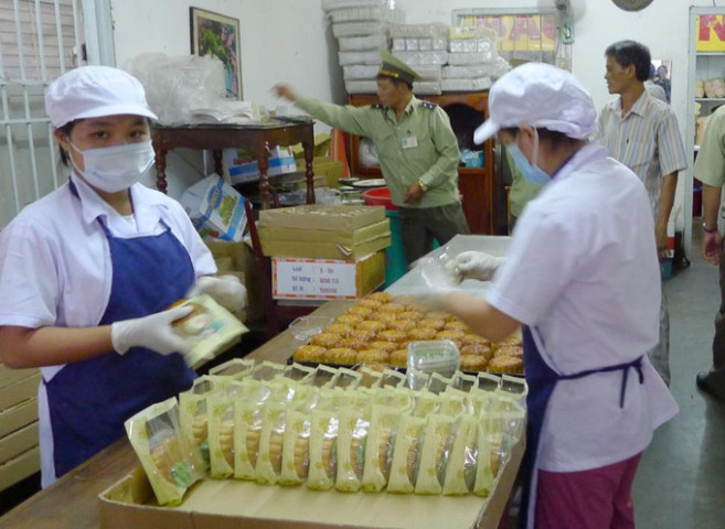 Hà Nội: Xử phạt 11 cơ sở vi phạm vệ sinh an toàn thực phẩm tại quận Hà Đông