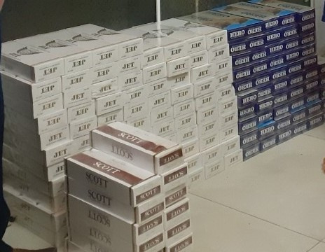 Vĩnh Long khởi tố đối tượng tàng trữ số lượng lớn thuốc lá điếu nhập lậu