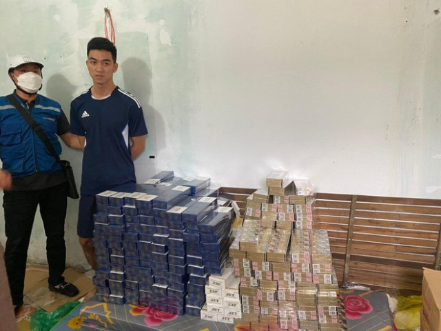 Hà Nội khởi tố đối tượng buôn bán thuốc lá điếu nhập lậu