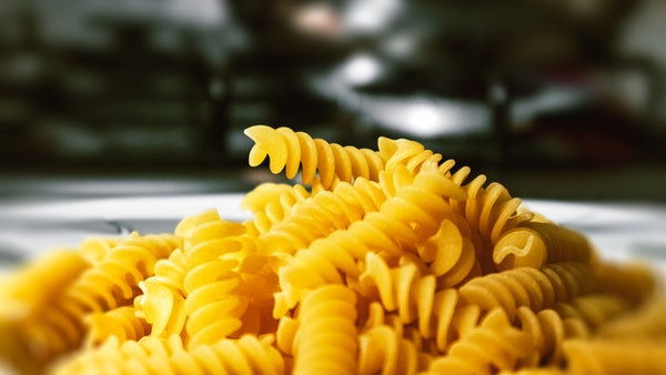 Làm thế nào để cơ thể chuyển hóa carbohydrate thành năng lượng?