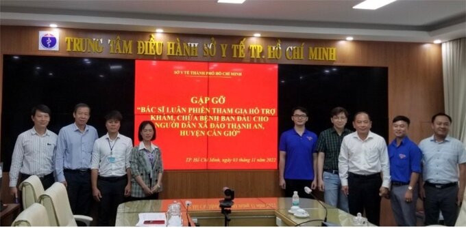 TP. HCM: Các bác sĩ trẻ tình nguyện tham gia chăm sóc sức khoẻ người dân xã đảo Thạnh An