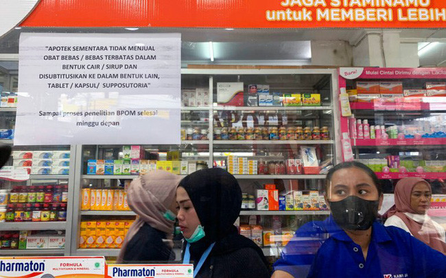 Indonesia: Số ca tử vong do tổn thương thận liên quan thuốc siro ho lên đến 195 ca
