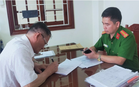 Thanh Hoá khởi tố Giám đốc Trung tâm Y tế thị xã Nghi Sơn chỉ đạo gộp mẫu xét nghiệm để hưởng lợi