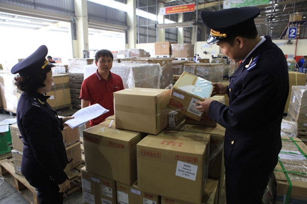 Kế hoạch tăng cường công tác chống buôn lậu, gian lận thương mại, vận chuyển trái phép hàng hóa qua cảng hàng không quốc tế