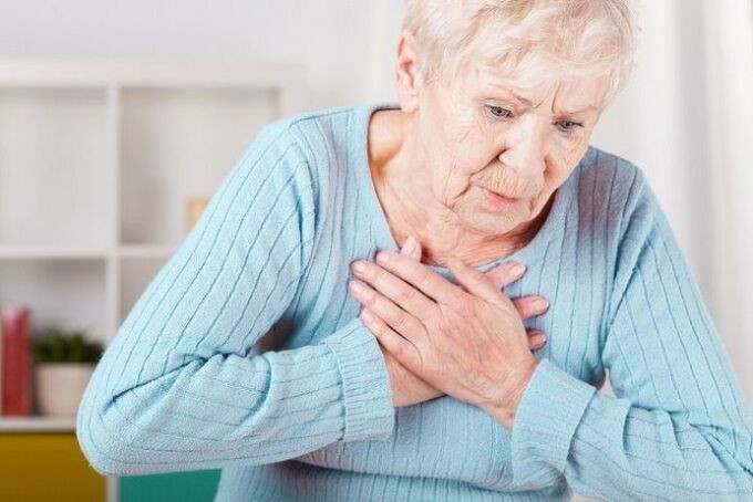 5 dấu hiệu cảnh báo và biện pháp phòng tránh nguy cơ đột quỵ vào mùa đông