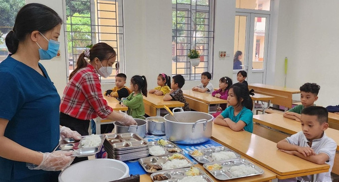 Nghệ An tăng cường đảm bảo an toàn thực phẩm trong trường học